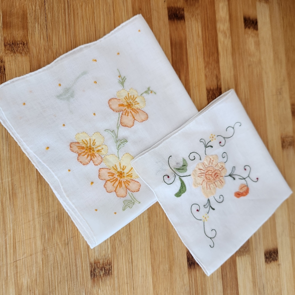 Vintage Appliquéd & Embroidered Hankies